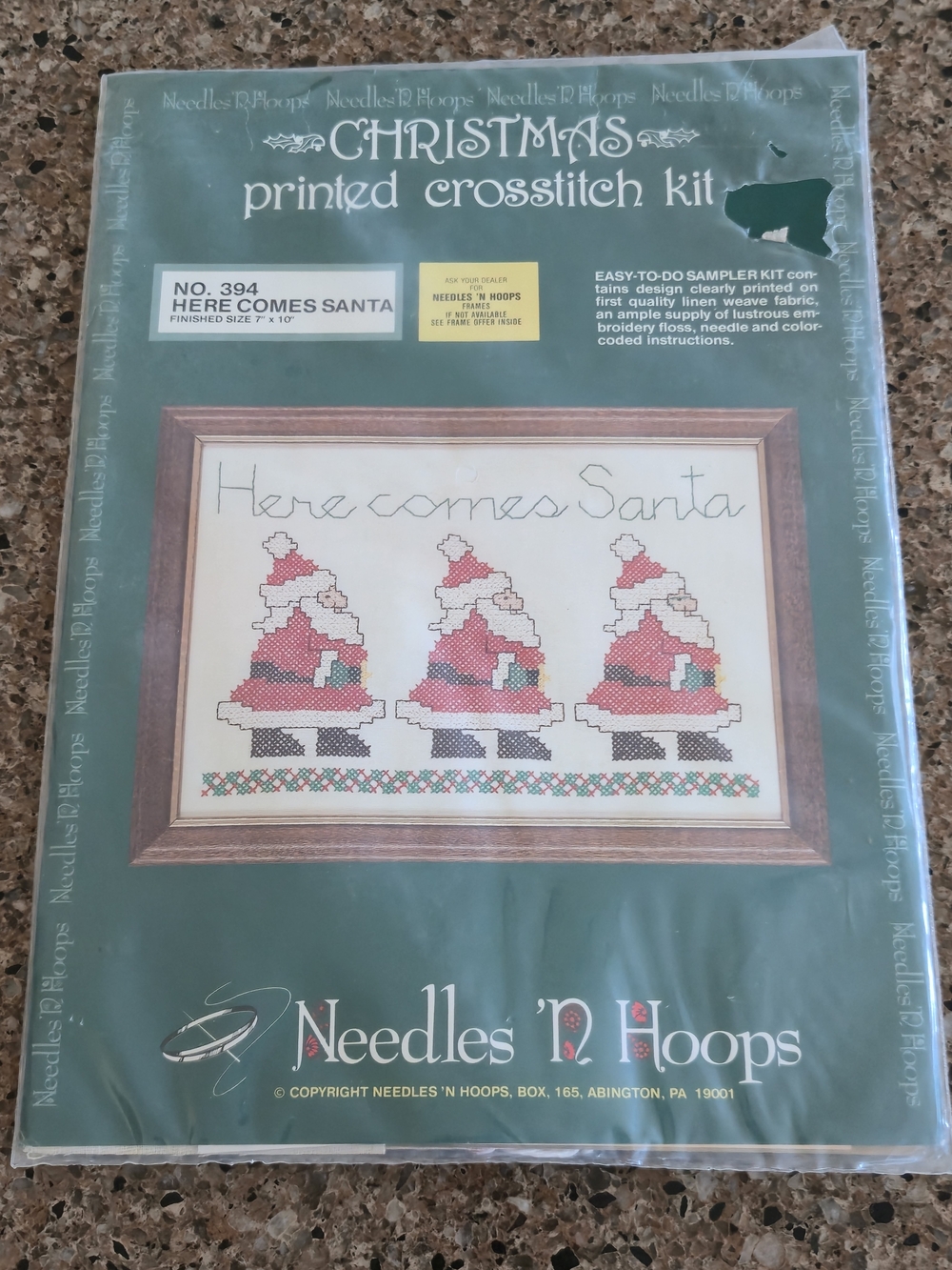 Vintage Needles N Hoops Christmas Cross Stitch Kit Here Comes Santa